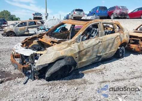 2013 Cadillac Srx Luxury Collection z USA, uszkodzony, nr VIN 3GYFNGE31DS602356